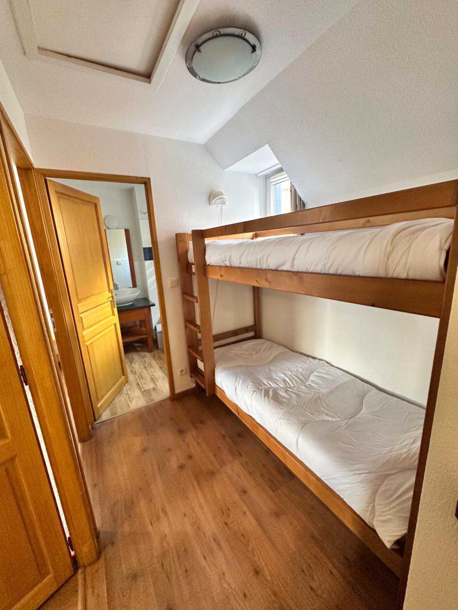 Grand Appartement Peyra'Good Tout Equipe Linge De Lit Et De Toilette Inclus - 8 Couchages - Station Peyragudes - Vue Montagne - 2 Balcons-Terrasses Germ Esterno foto