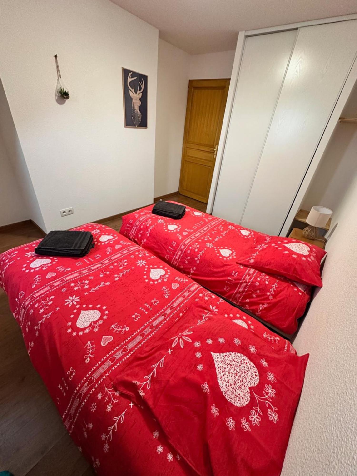 Grand Appartement Peyra'Good Tout Equipe Linge De Lit Et De Toilette Inclus - 8 Couchages - Station Peyragudes - Vue Montagne - 2 Balcons-Terrasses Germ Esterno foto